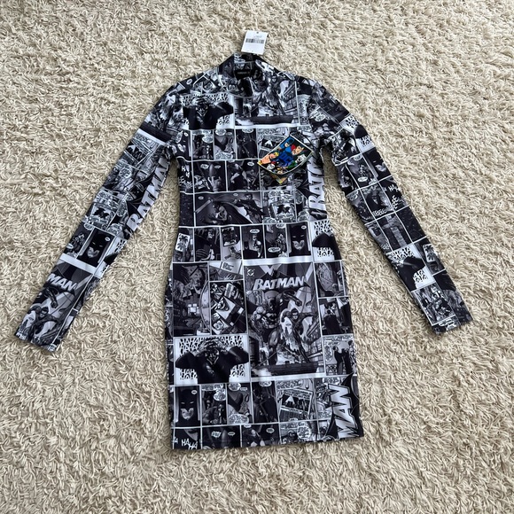 New with tags! Forever 21 DC comics Batman dress SO FUN!!! - Picture 4 of 7